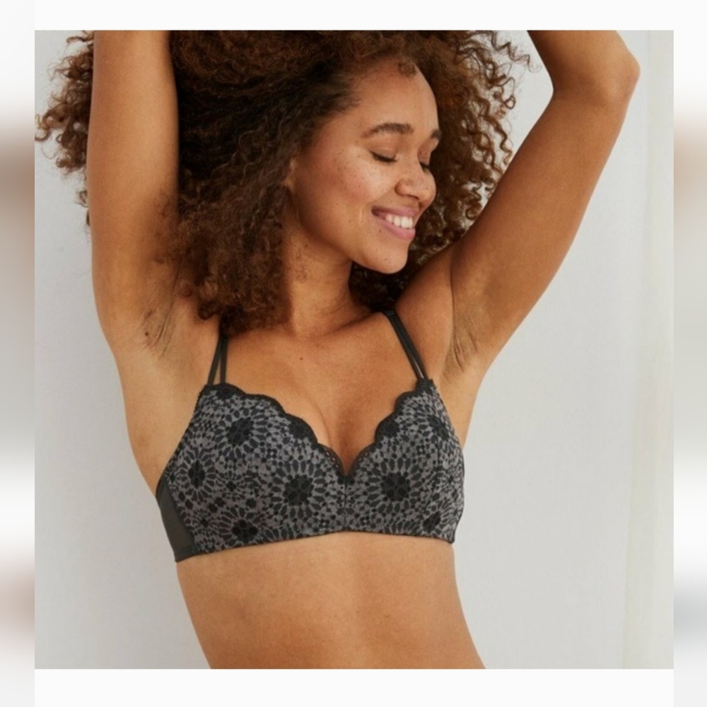 NWT Aerie Wireless Lace Push Up Bra